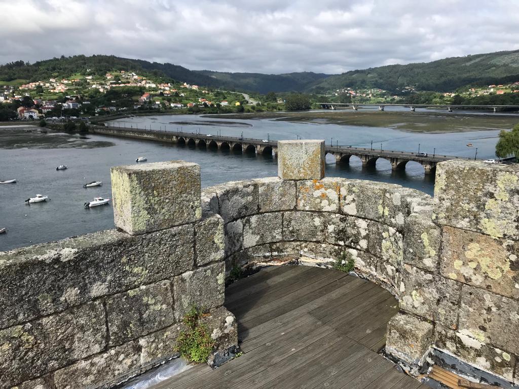 Scenic view of Pontedeume on the Camino Inglés