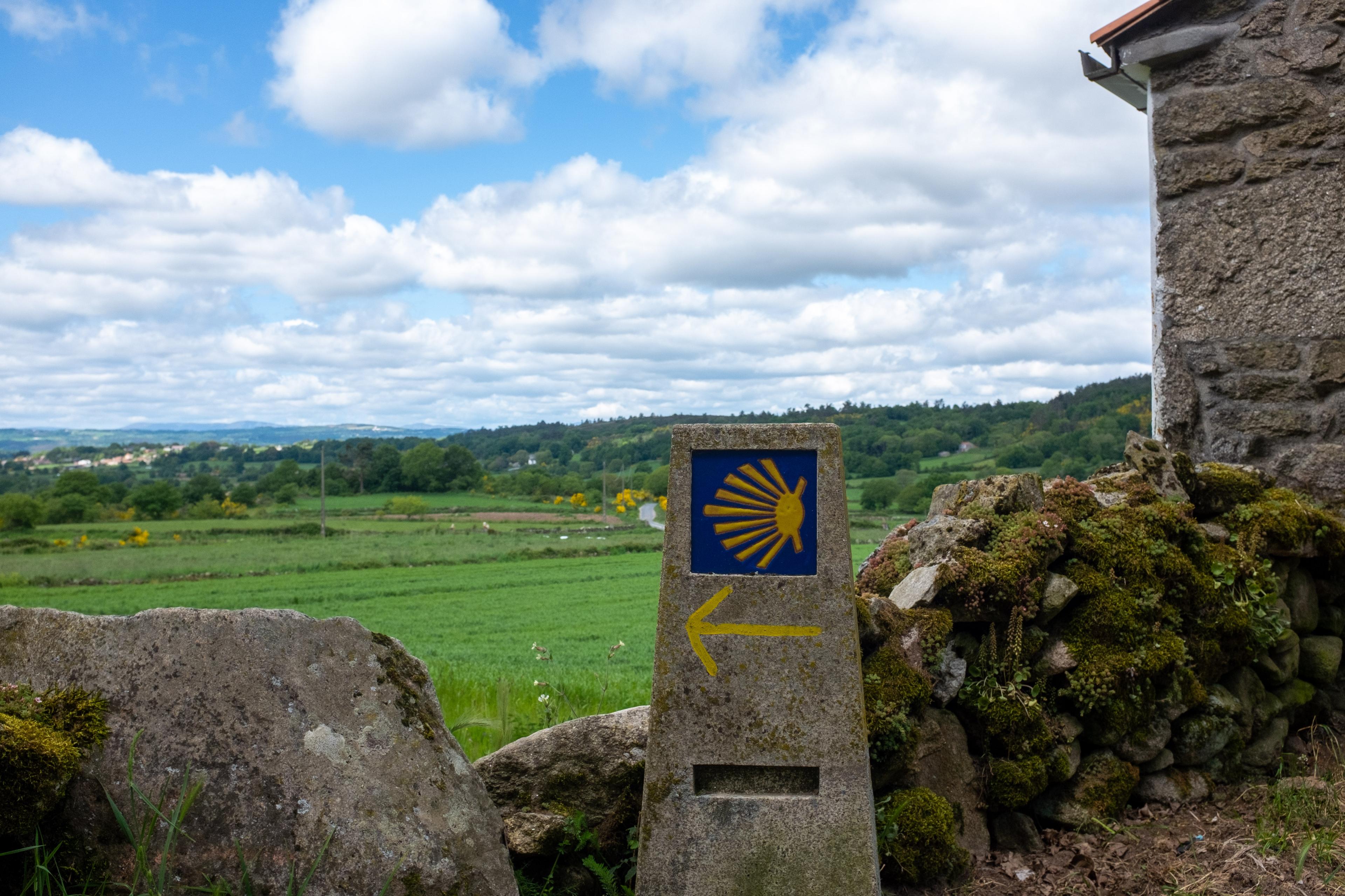 Scenic view of Vilanova (Invierno) on the Camino Francés