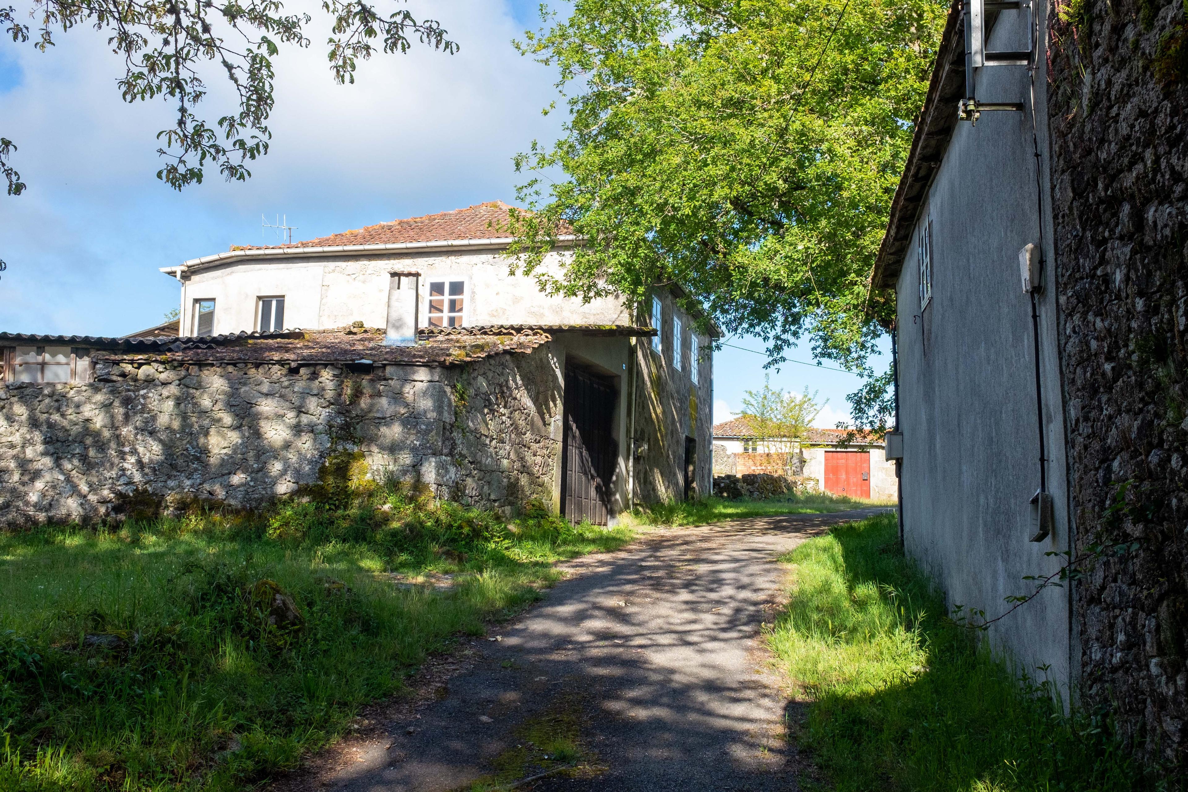 Scenic view of O Camiño Grande on the Camino Francés