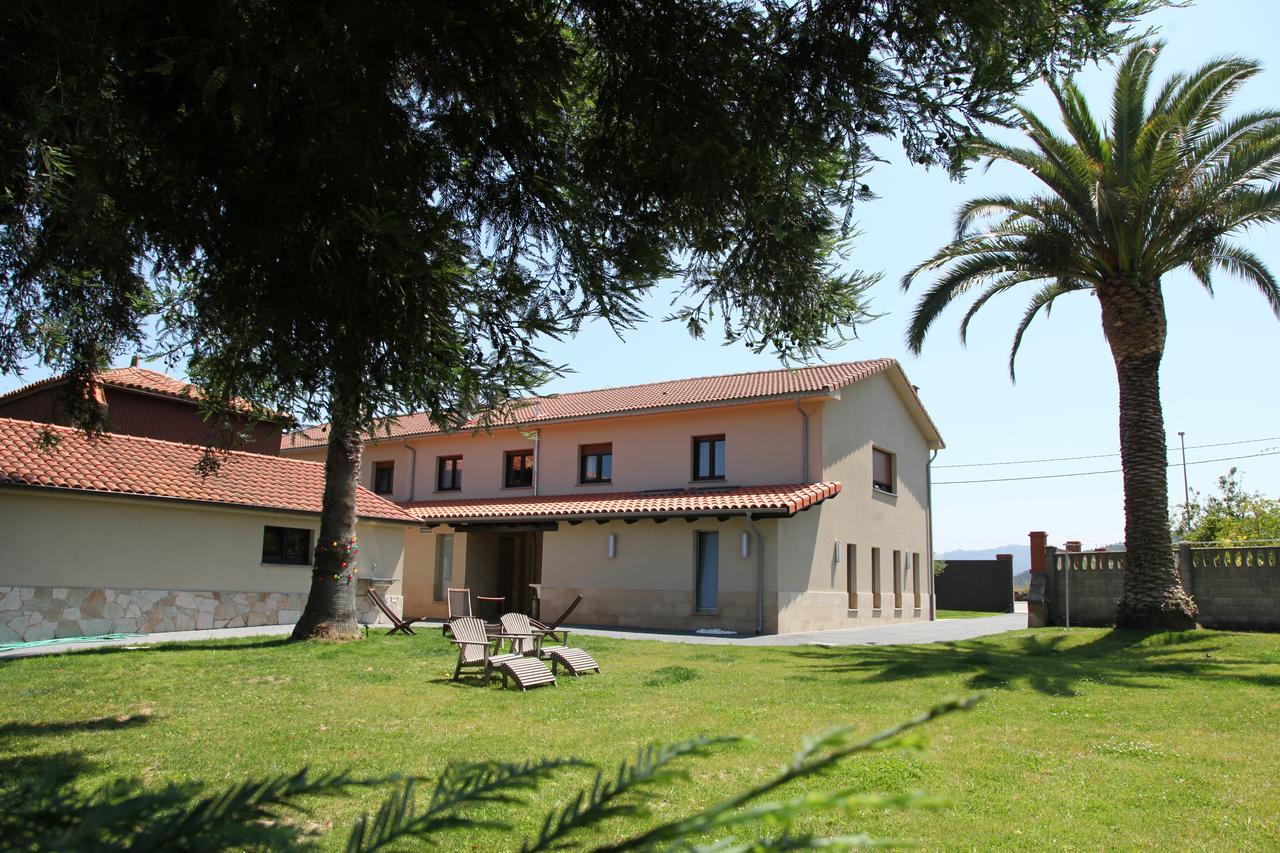 Image of Albergue Turístico Casa Carmina, pilgrim accommodation in Muros de Nalón