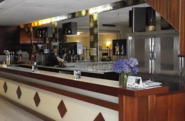 Camino de Santiago Accommodation: Hostal Conde Rey