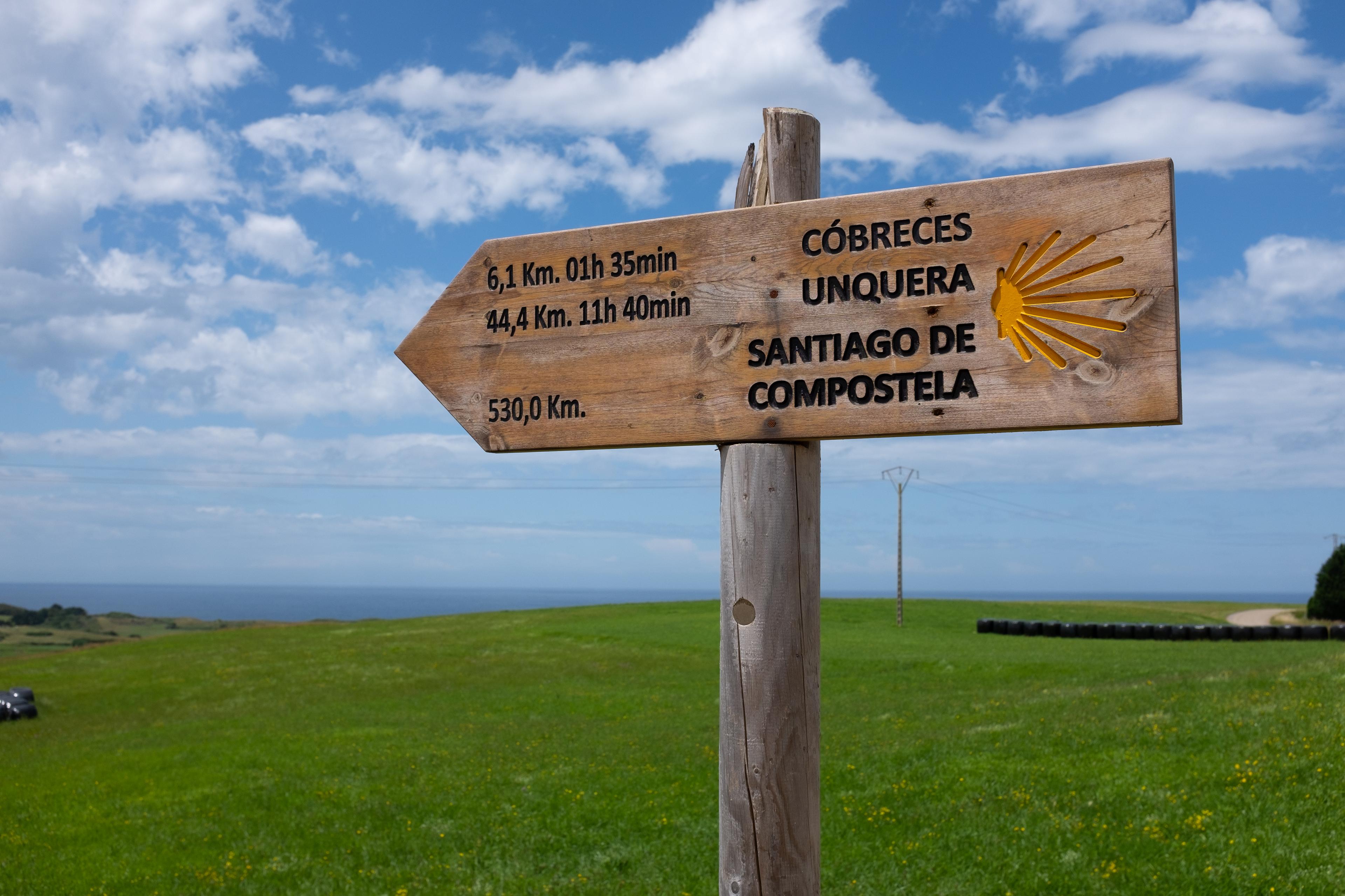 Scenic view of Caborredondo on the Camino del Norte