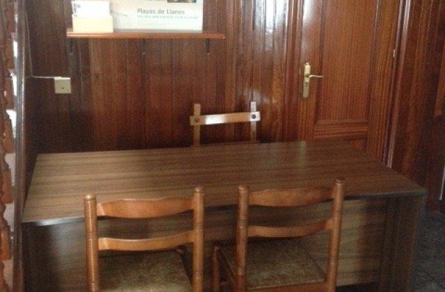 Camino de Santiago Accommodation: Albergue Casa Flor