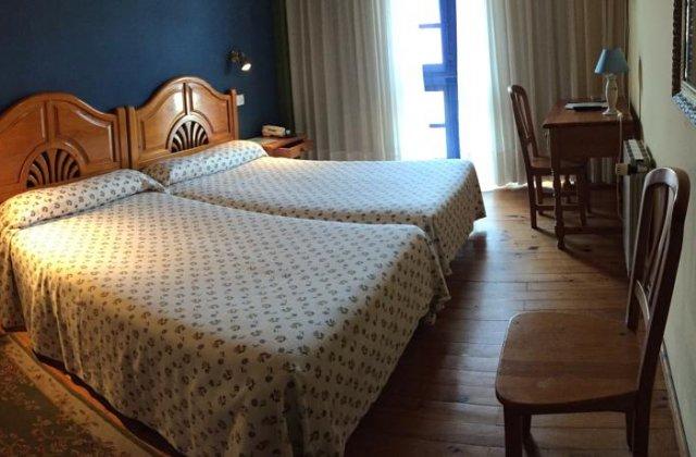 View of Hotel Cuevas del Mar ⭑⭑