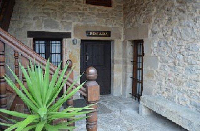 Camino de Santiago Accommodation: Posada Condado de la Mota ⭑⭑⭑