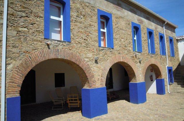 Camino de Santiago Accommodation: Albergue Turístico Hostel Cañaveral