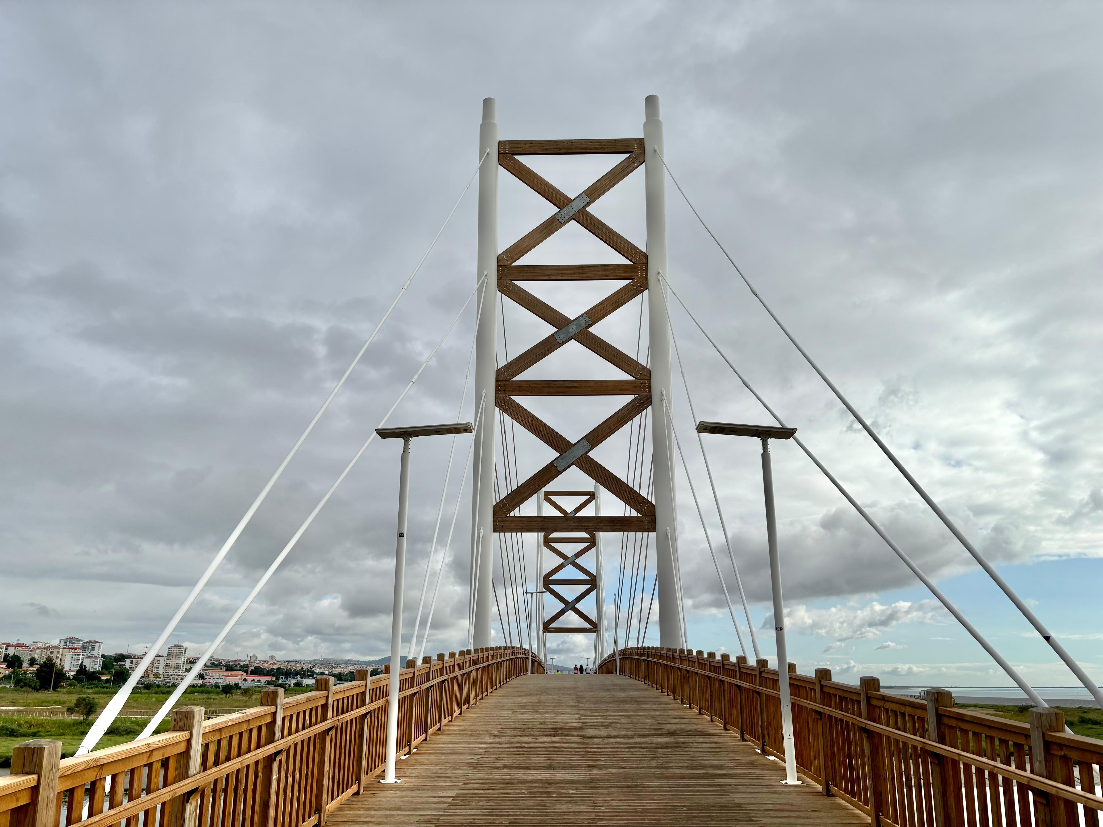 Scenic view of Sacavém on the Camino Portugués