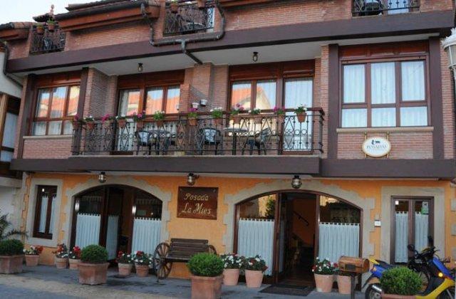 Camino de Santiago Accommodation: Posada La Mies ⭑⭑