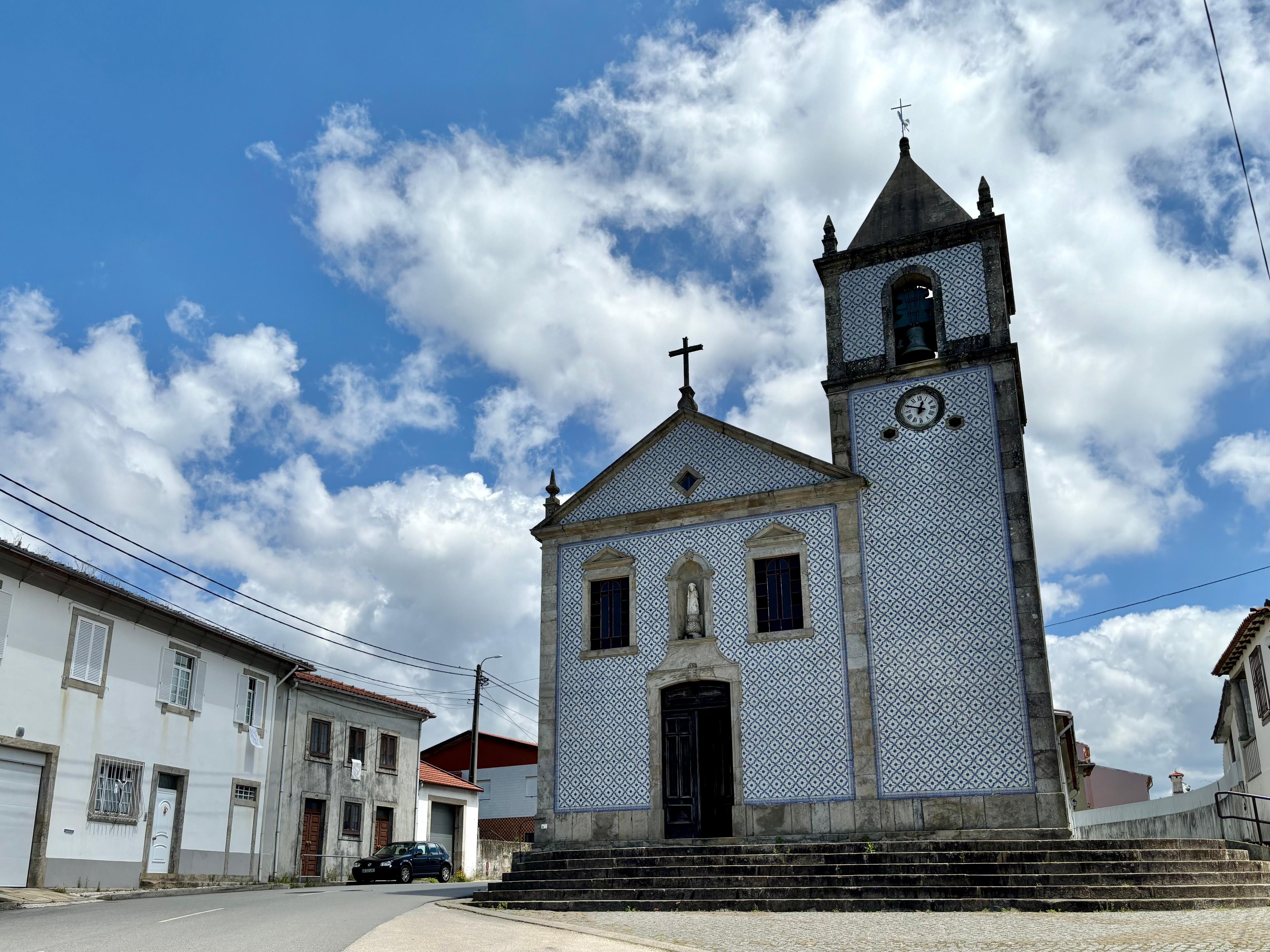 Scenic view of Santiago da Riba UI on the Camino Portugués