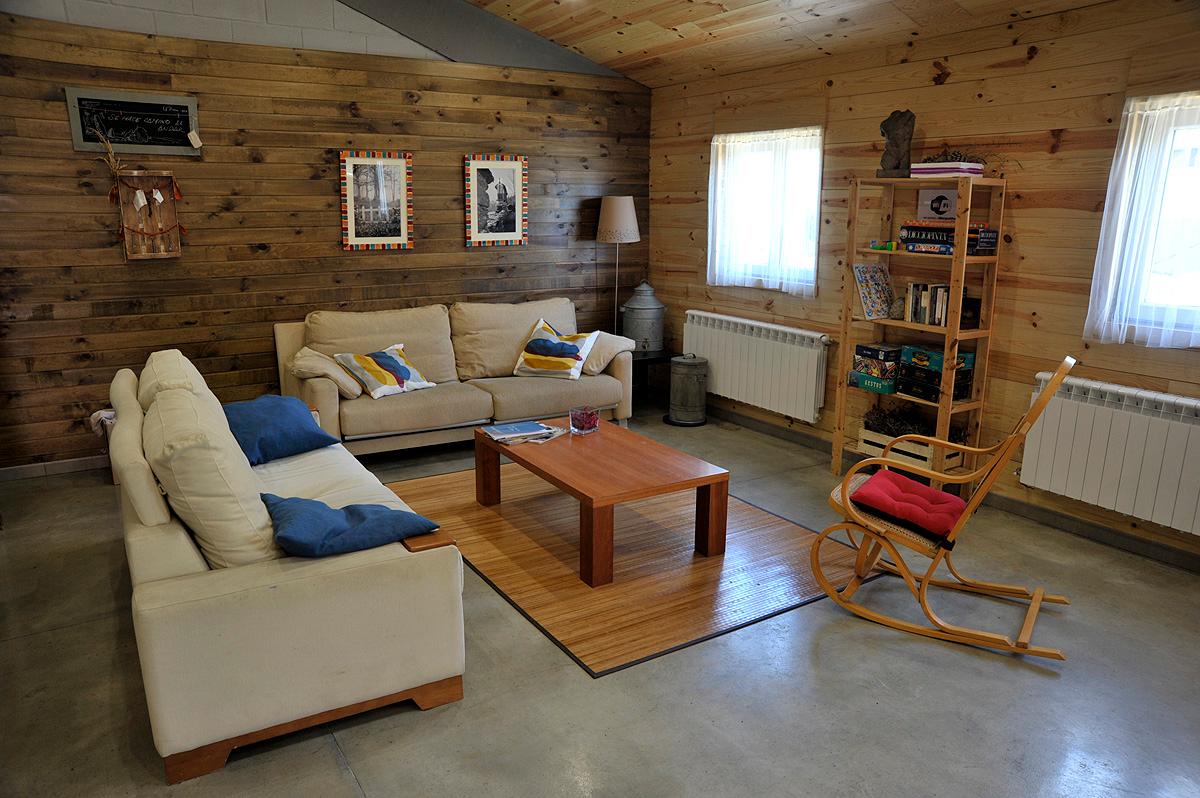 Camino de Santiago Accommodation: Albergue A Nave de Ferreira