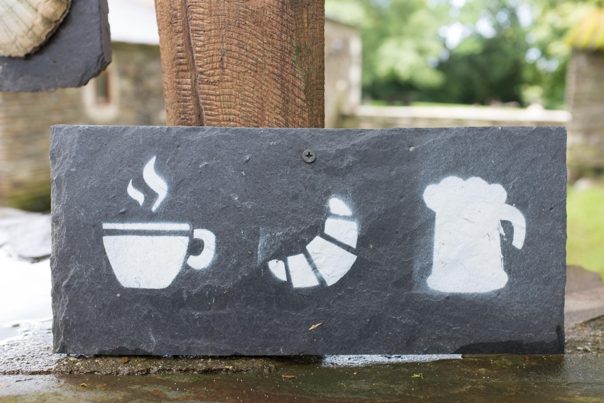 Camino de Santiago Accommodation: Albergue O Xistral