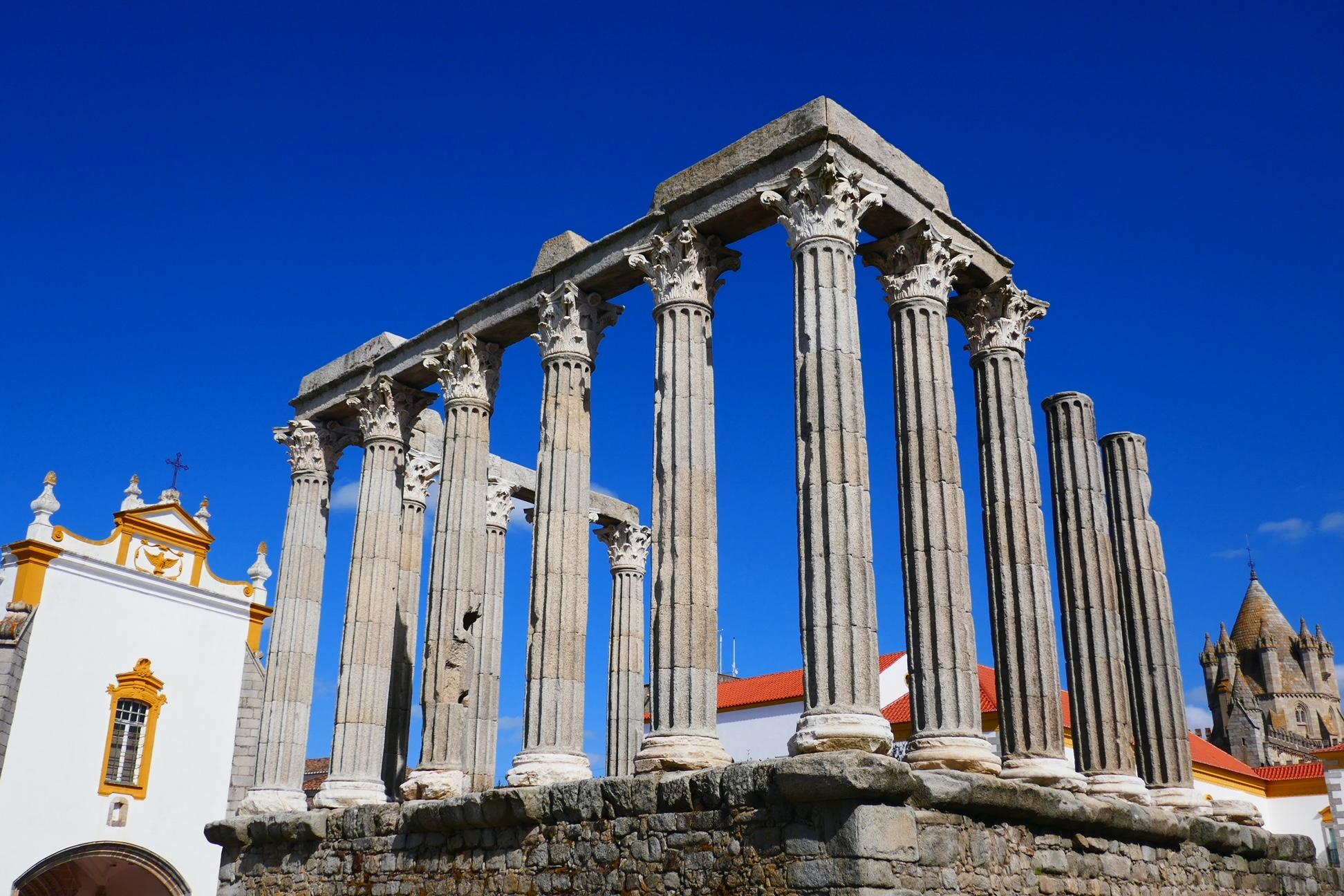 Scenic view of Évora on the Caminho Nascente