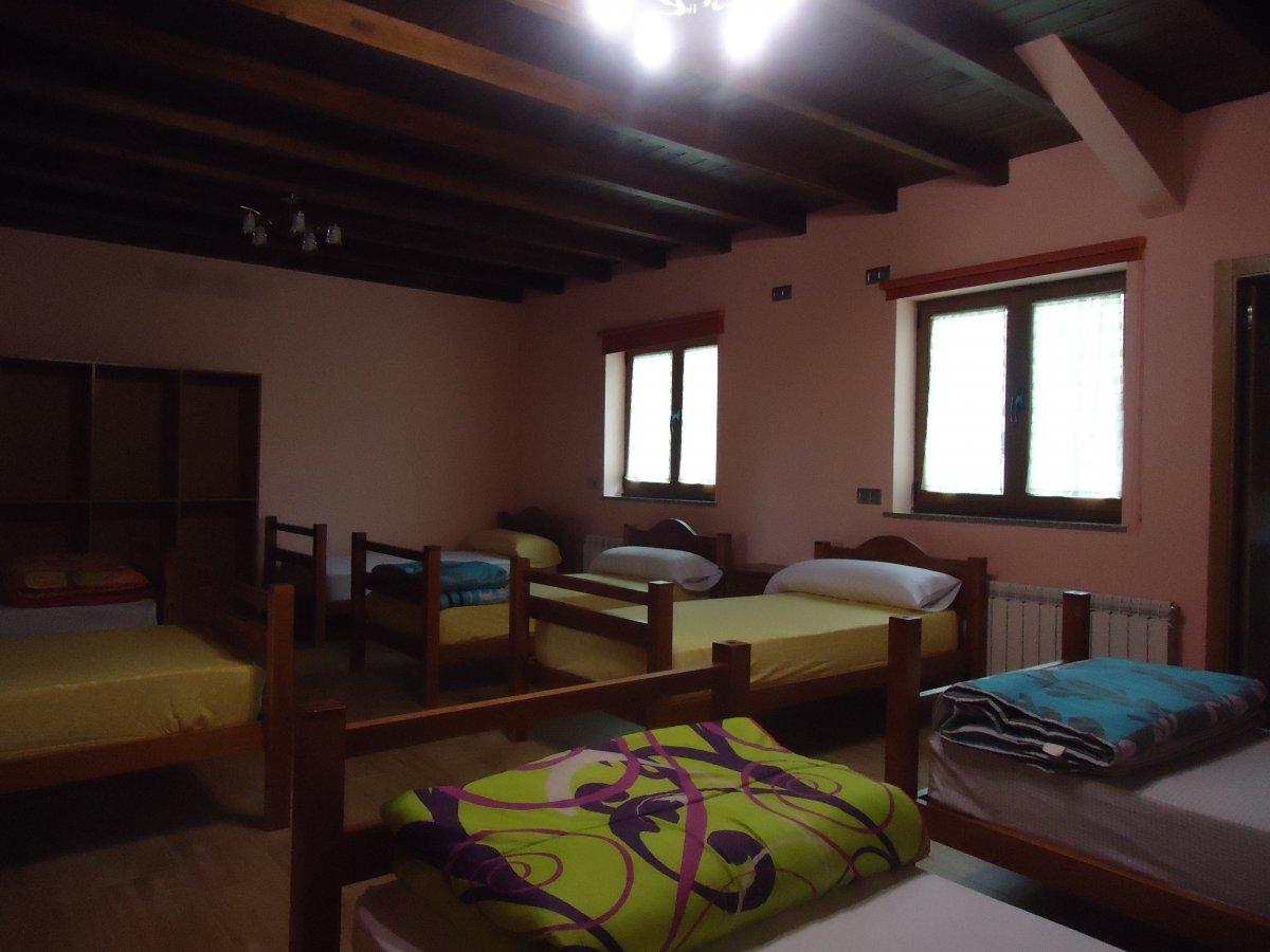Camino de Santiago Accommodation: Albergue O Cruceiro