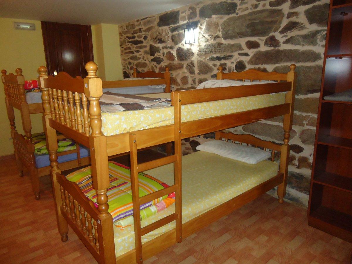 Camino de Santiago Accommodation: Albergue O Cruceiro