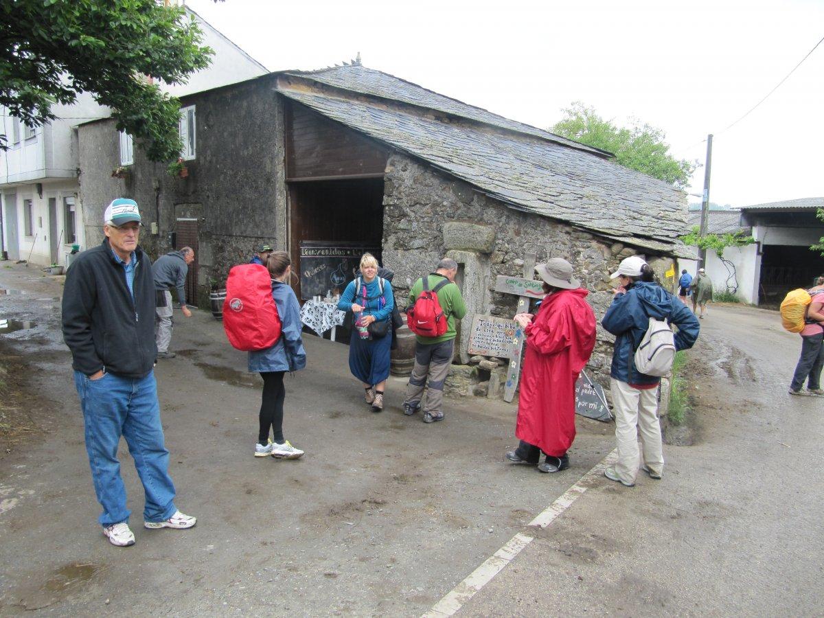 Camino de Santiago Accommodation: Albergue Fuente del Peregrino