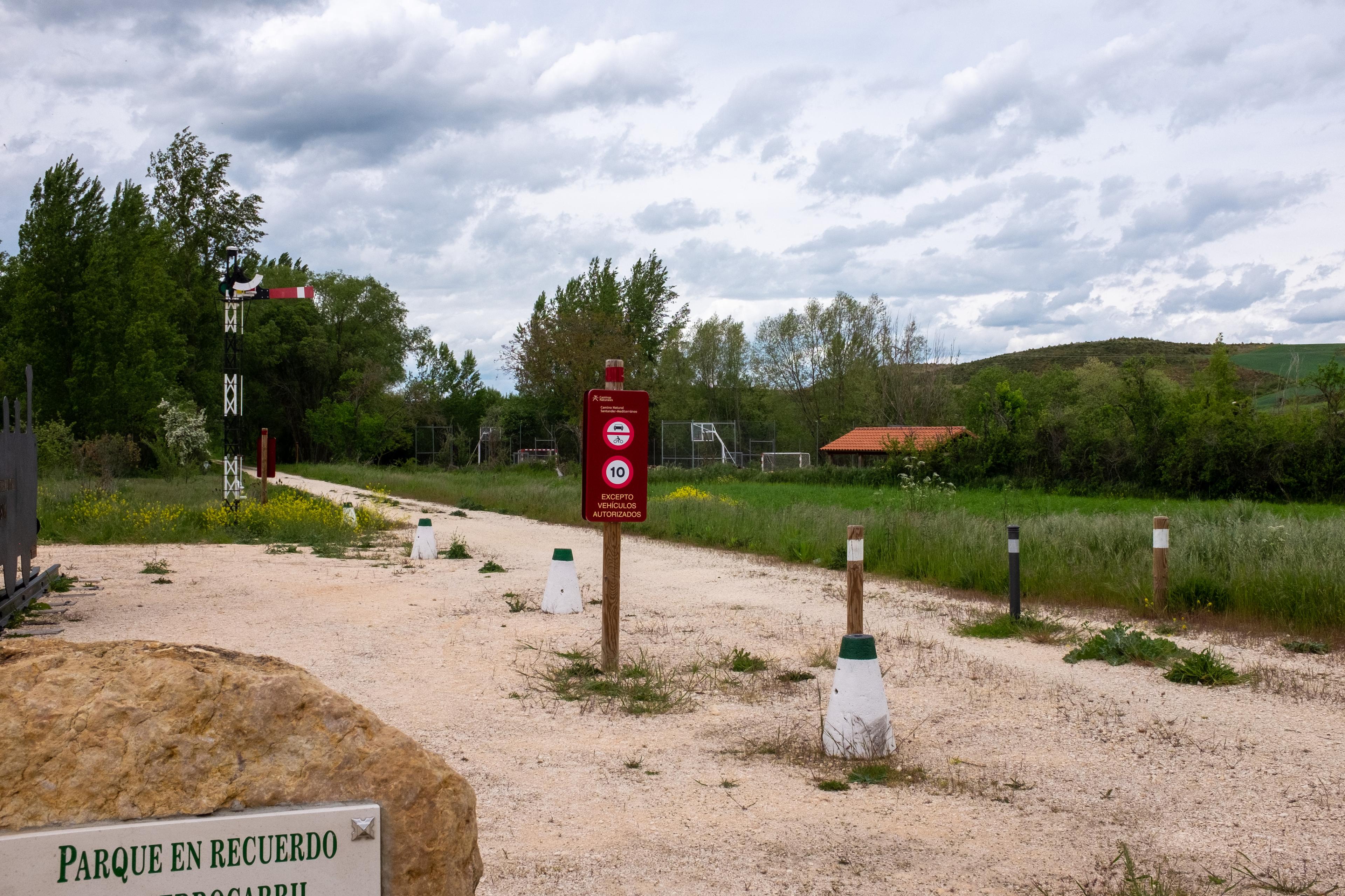 Scenic view of Revilla del Campo on the San Olav