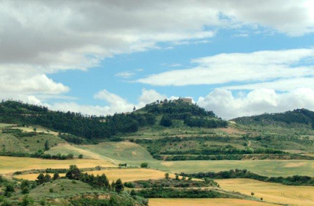 Scenic view of Obanos From the Aragonés on the Camino Francés