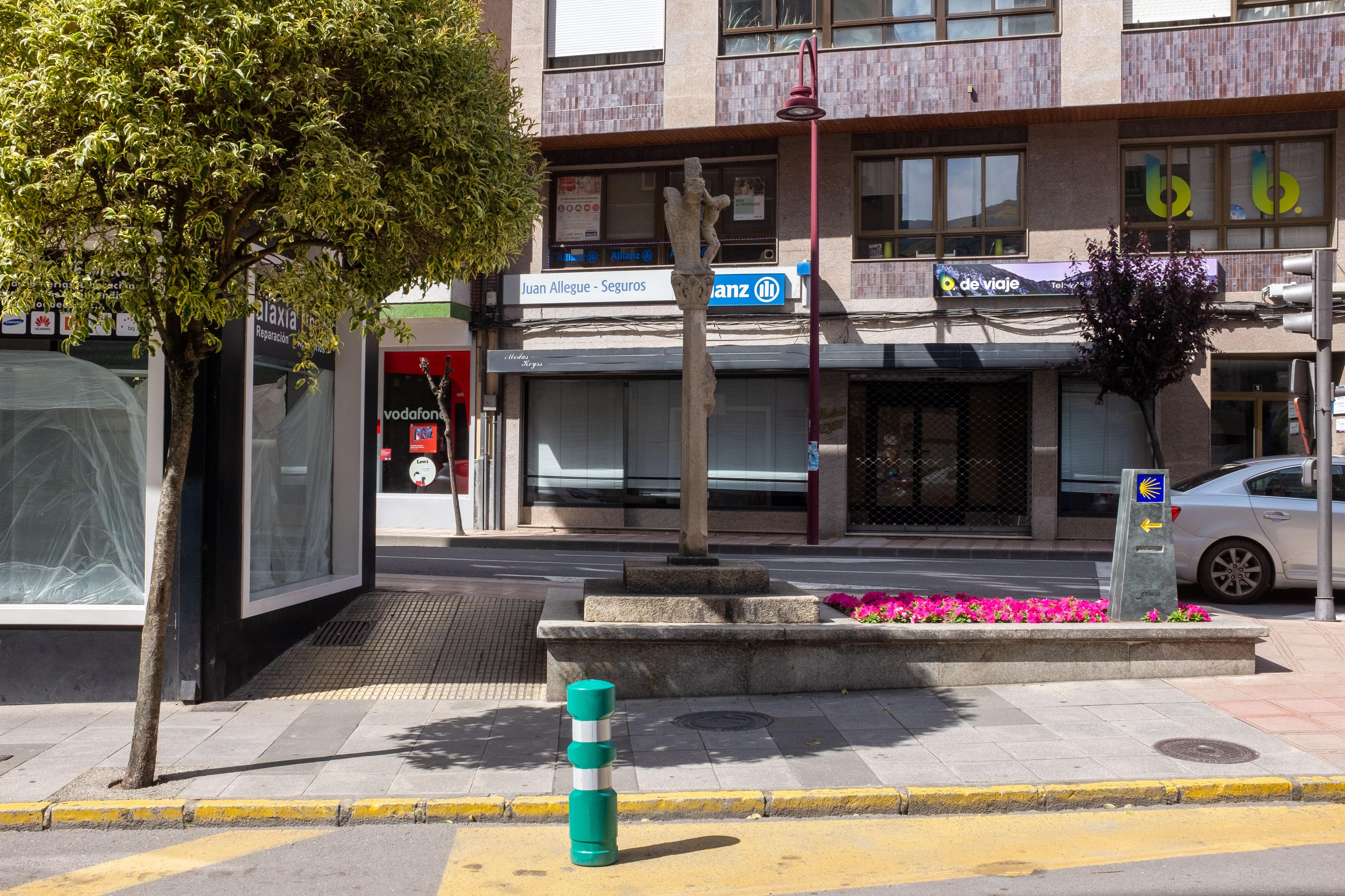 Scenic view of O Barco de Valdeorras on the Camino Francés