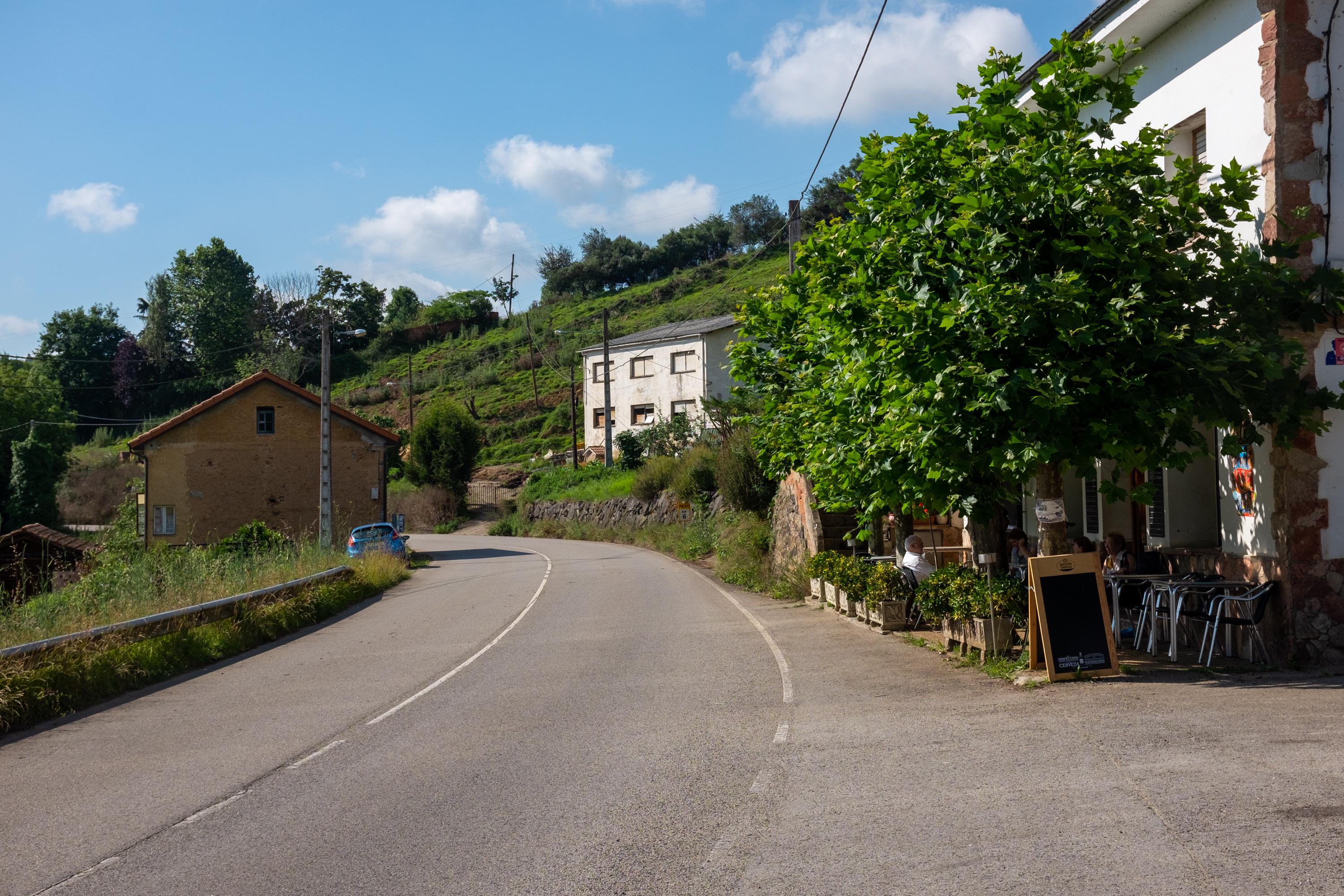 Scenic view of Valsera on the Camino Primitivo