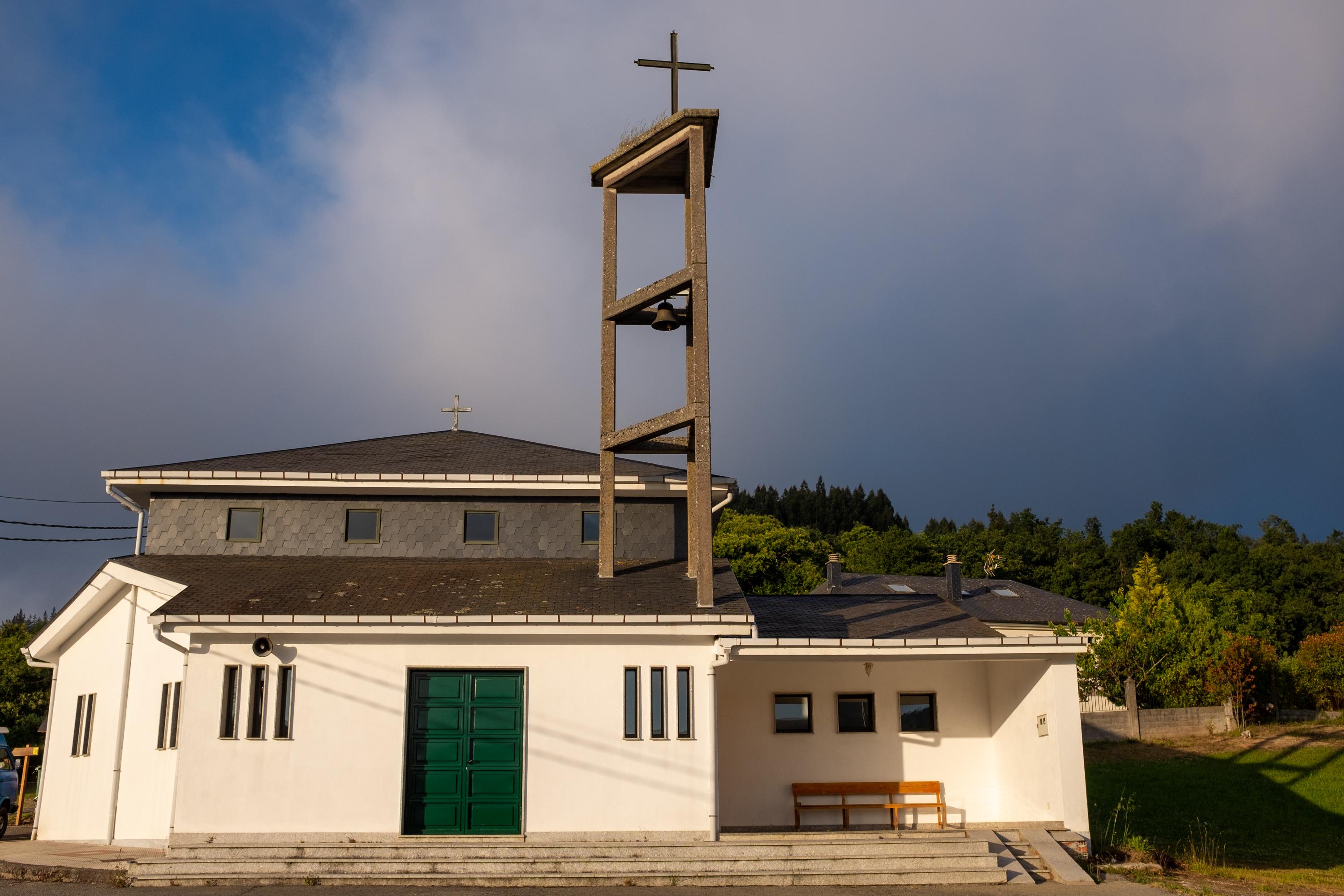 Scenic view of O Cádavo Baleira on the Camino del Norte