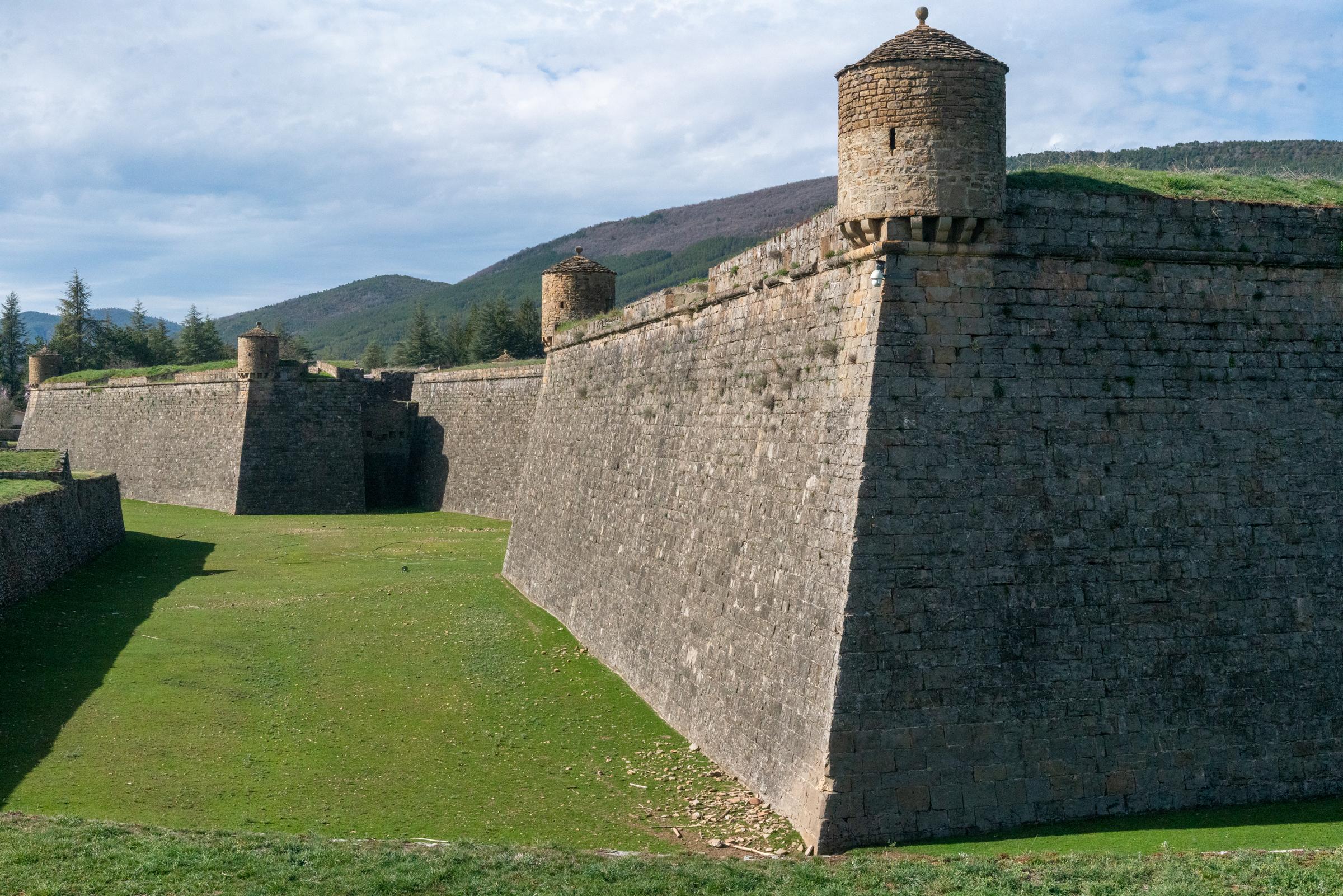 Scenic view of Jaca on the Camino Francés
