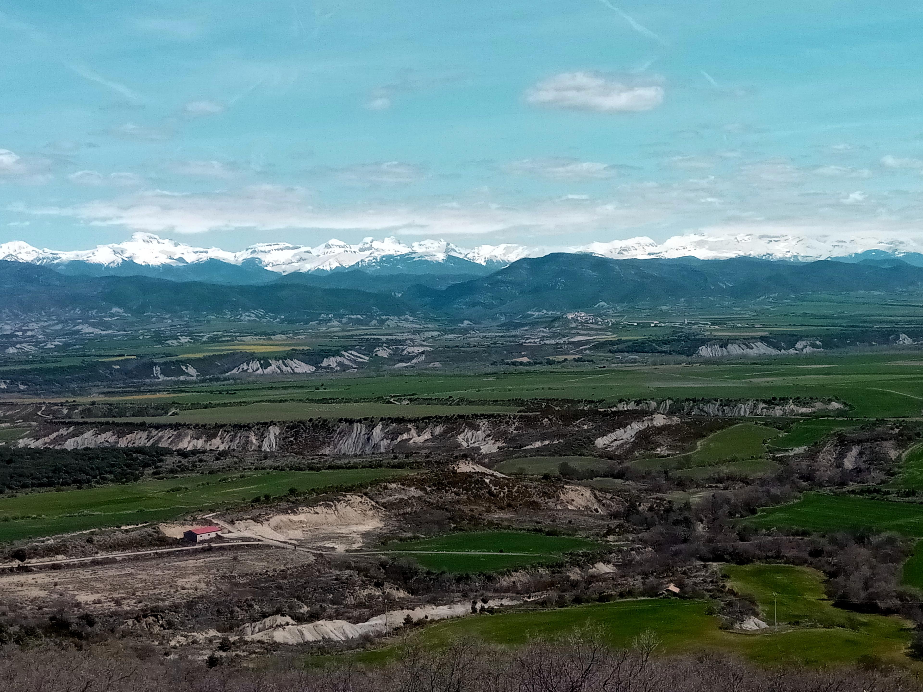 Camino de Santiago Accommodation: Albergue de Artieda