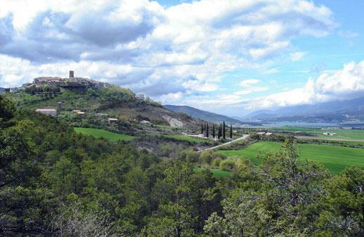 Camino de Santiago Accommodation: Albergue de Artieda