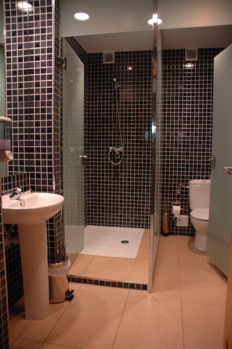 Camino de Santiago Accommodation: Albergue Concejo de Tiebas