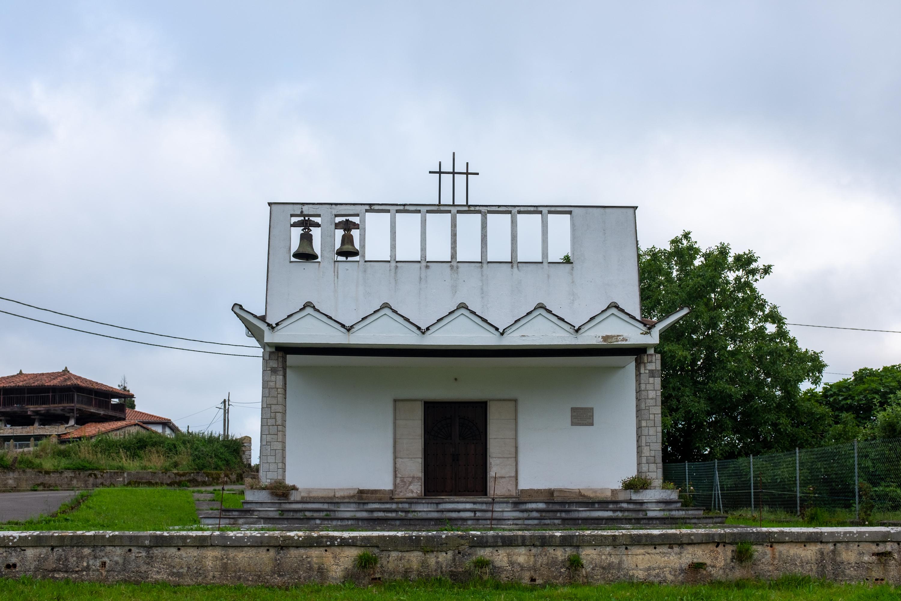 Scenic view of Cabruñana on the Camino del Norte