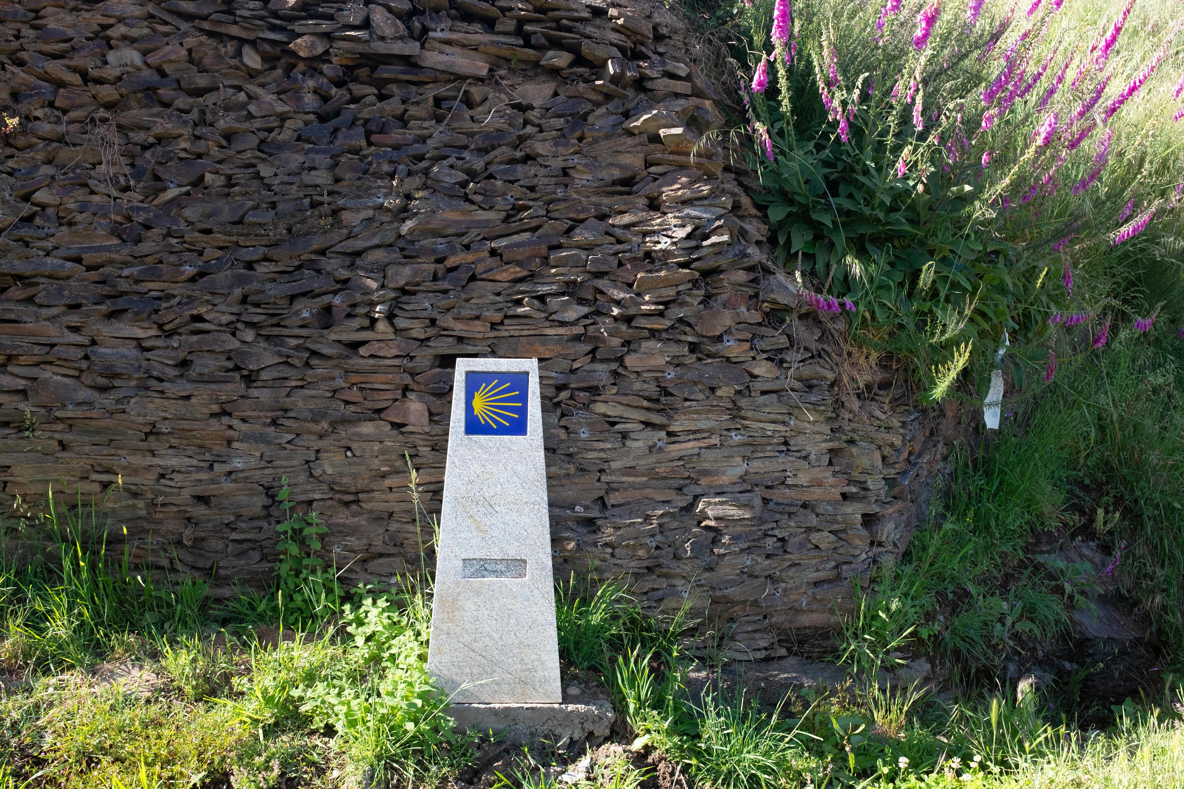 Scenic view of Hermidon on the Camino de Invierno