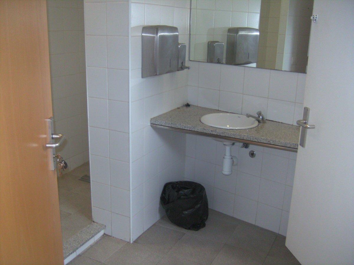 Camino de Santiago Accommodation: Albergue de Lugo