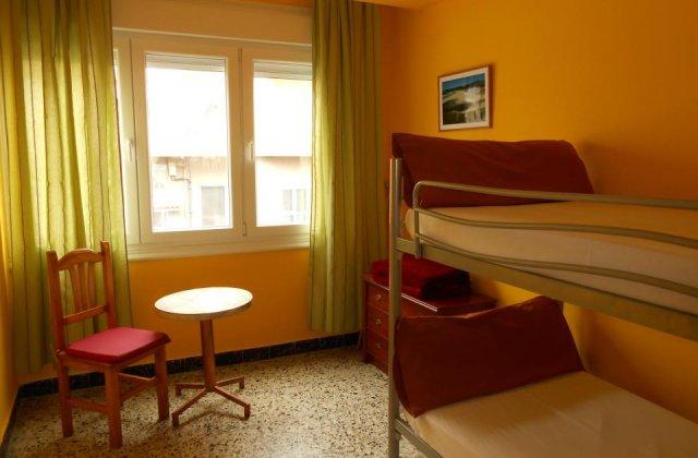 Camino de Santiago Accommodation: Albergue Por Fin