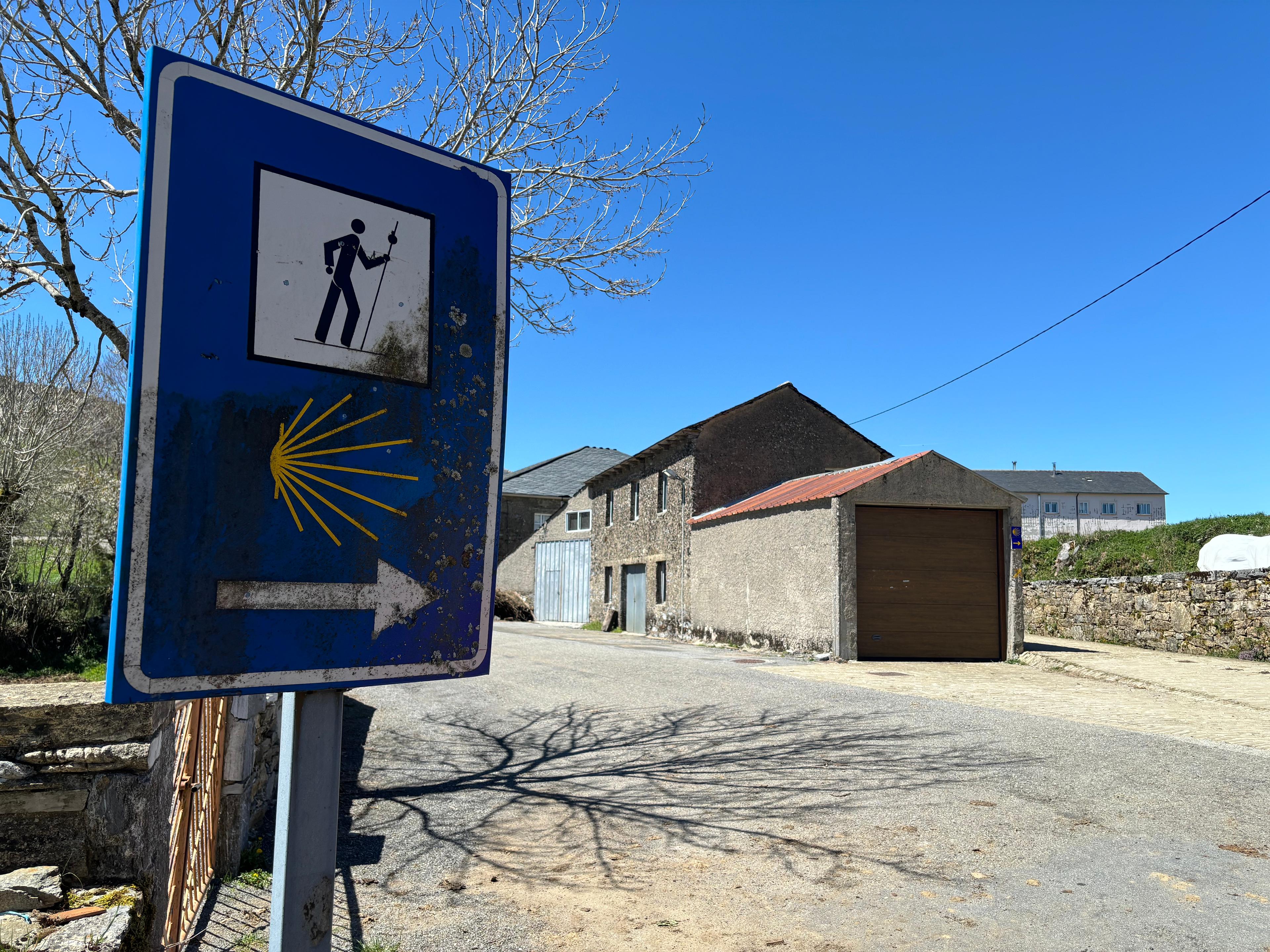Scenic view of Hospital de la Condesa on the Camino Aragonés