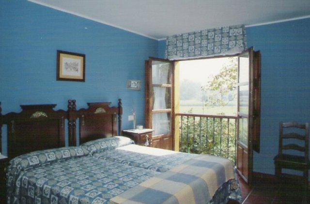 Image of Hotel Camangu ⭑⭑, pilgrim accommodation in Camango