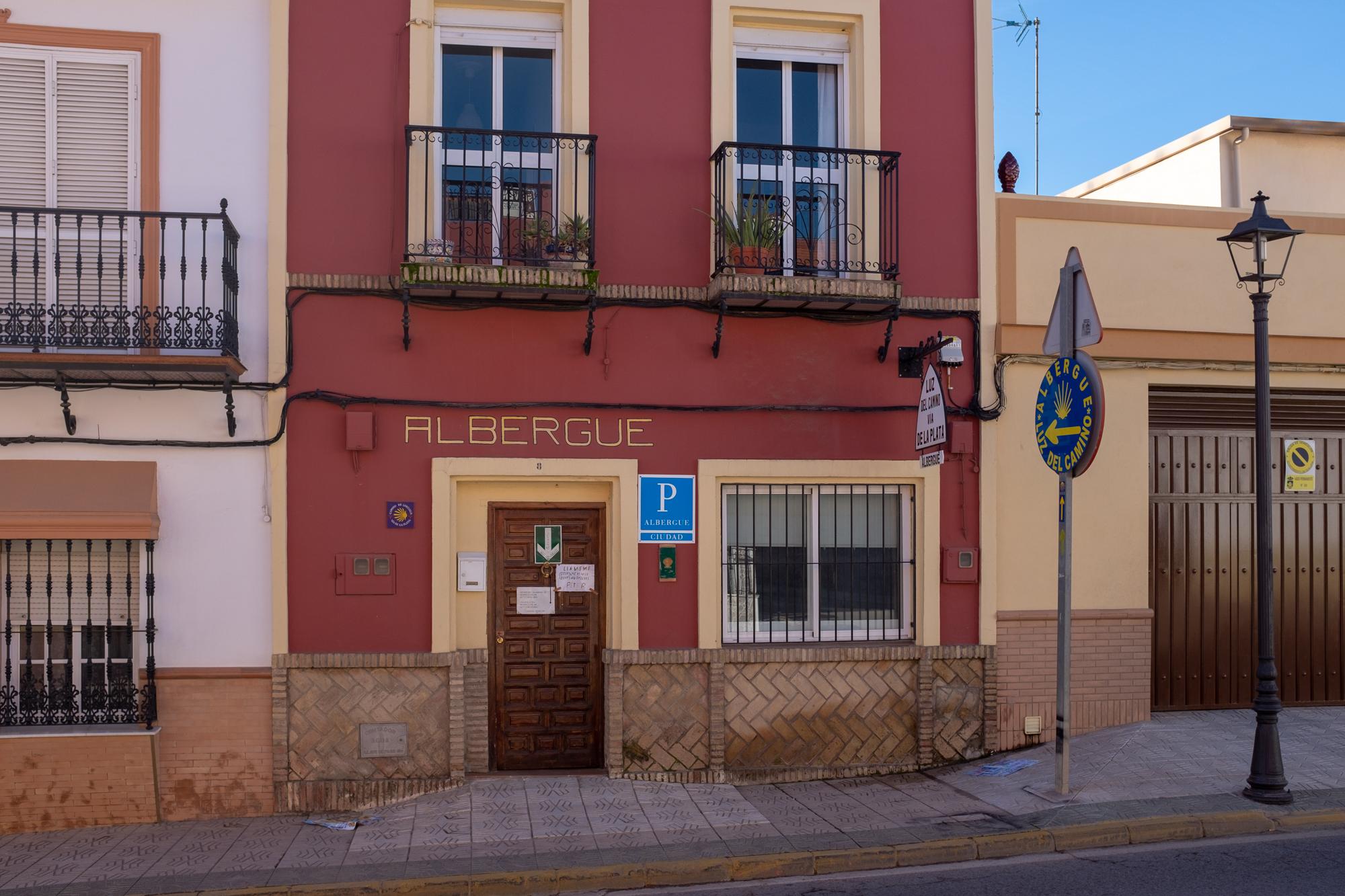 Image of Albergue Luz del Camino, pilgrim accommodation in Guillena
