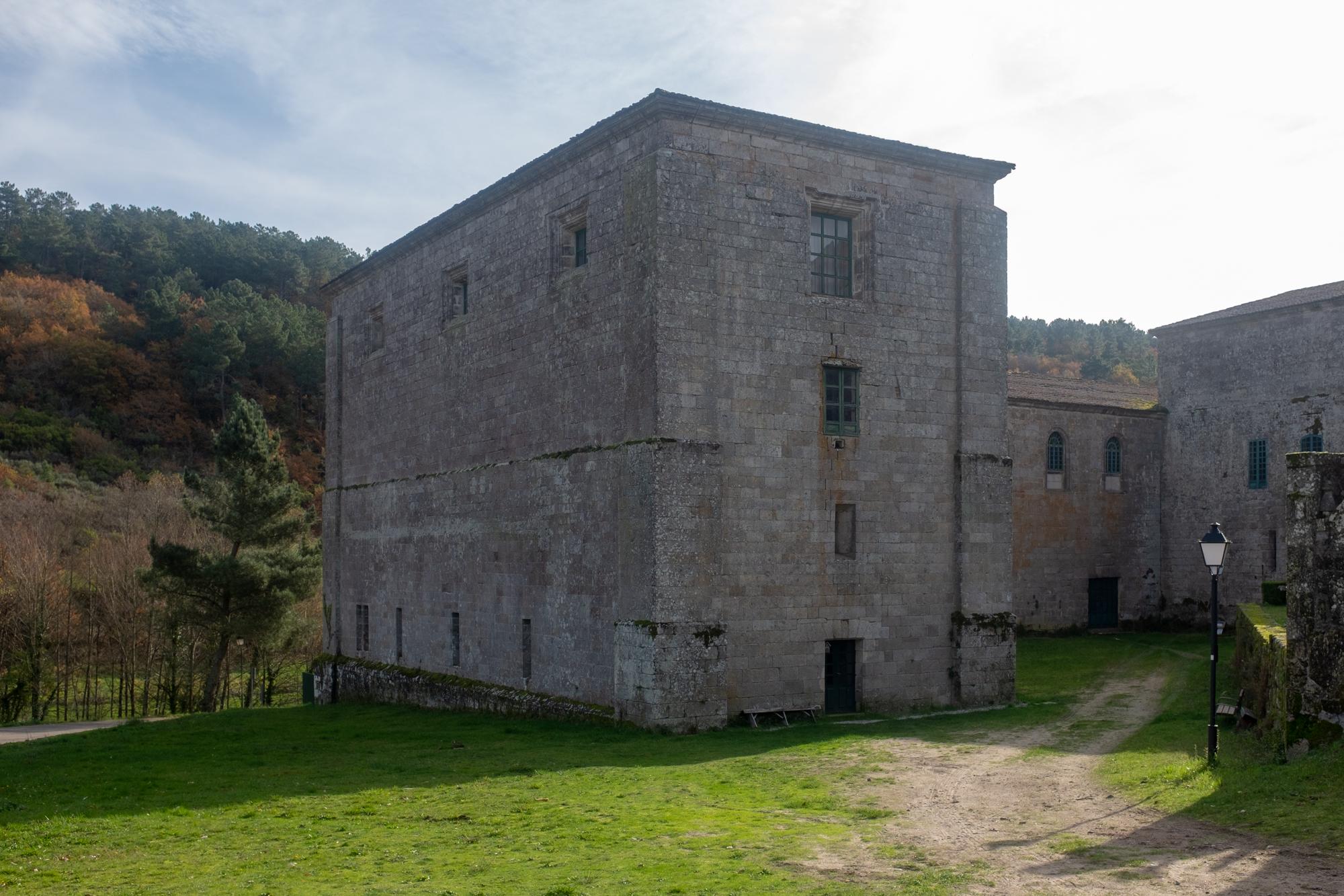 Image of Albergue del Monasterio de Oseira, pilgrim accommodation in Oseira
