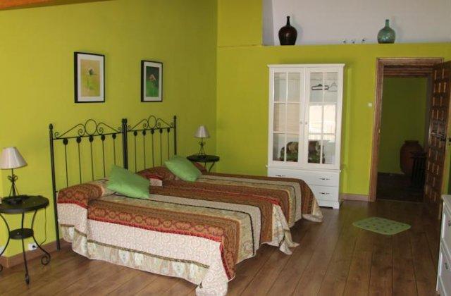 Image of Posada La Campana, pilgrim accommodation in Cañaveral