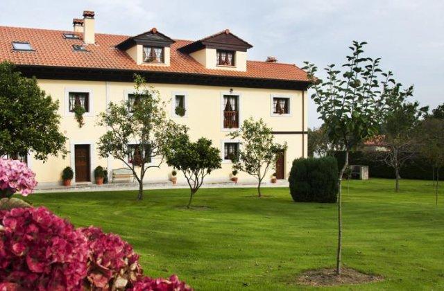 Image of Casa de Aldea El Frade ⭑⭑, pilgrim accommodation in Camango