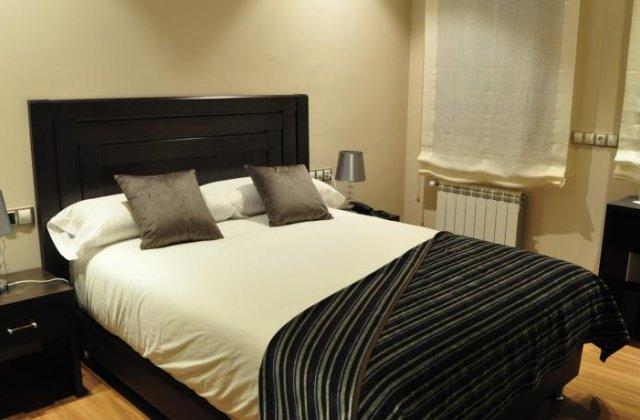 Image of Hotel Calzada, pilgrim accommodation in Arcos