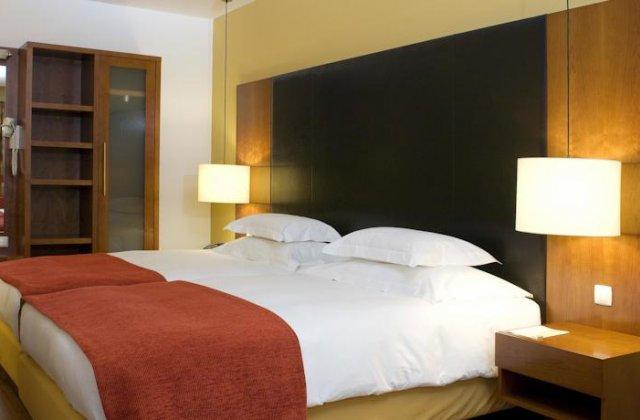 Image of Leziria Parque Hotel ★★★★, pilgrim accommodation in Vila Franca de Xira