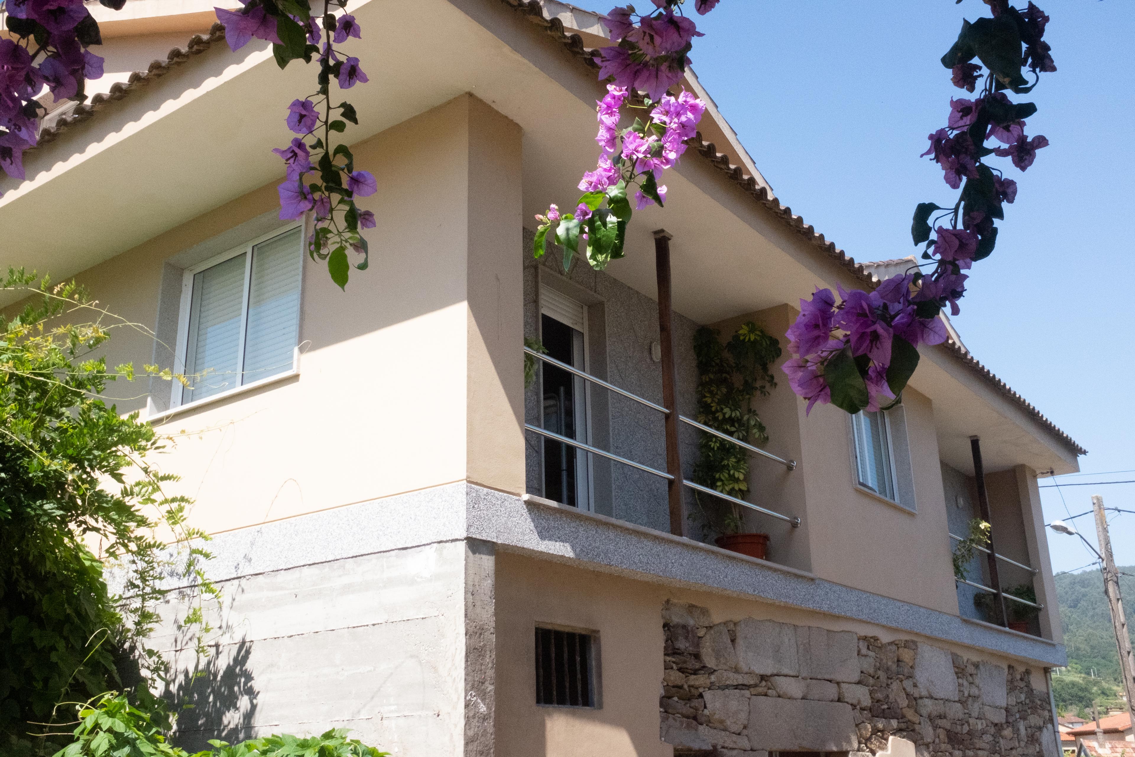 Image of Albergue O Corisco, pilgrim accommodation in Saxamonde
