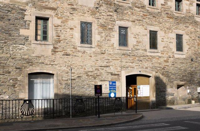 Image of Albergue de Peregrinos Monasterio de Samos, pilgrim accommodation in Samos