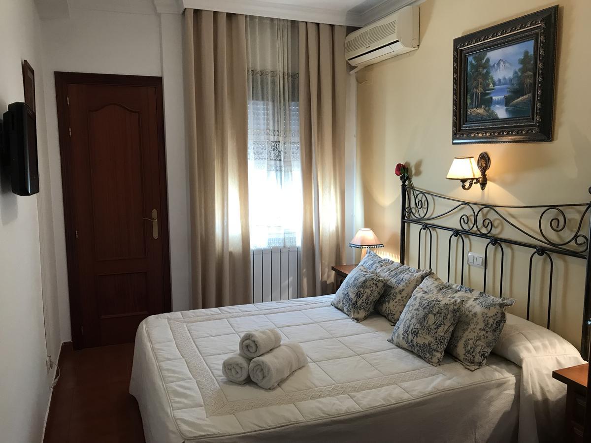 Image of Hostal Rural Plaza ⭑⭑, pilgrim accommodation in Mota del Cuervo