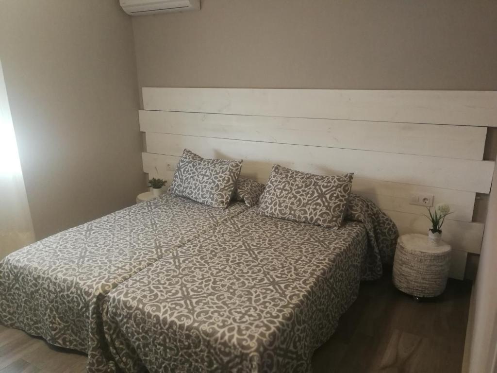 Image of Hostal Posada de la Plata, pilgrim accommodation in Valdesalor