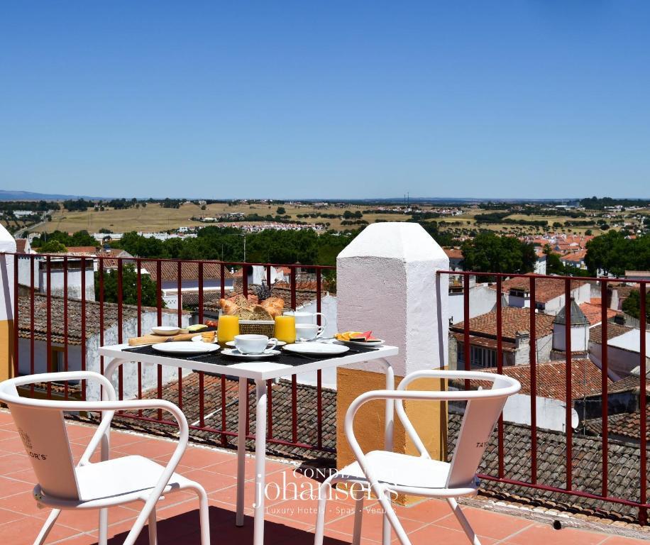 Image of The Noble House - by Unlock Hotels ⭑⭑⭑⭑, pilgrim accommodation in Évora