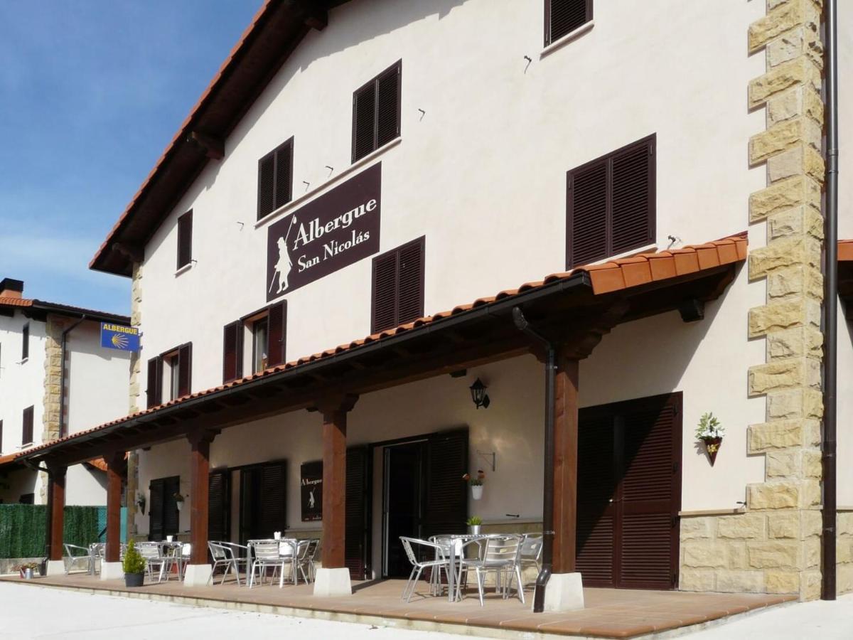 Image of Albergue San Nicolás, pilgrim accommodation in Larrasoaña