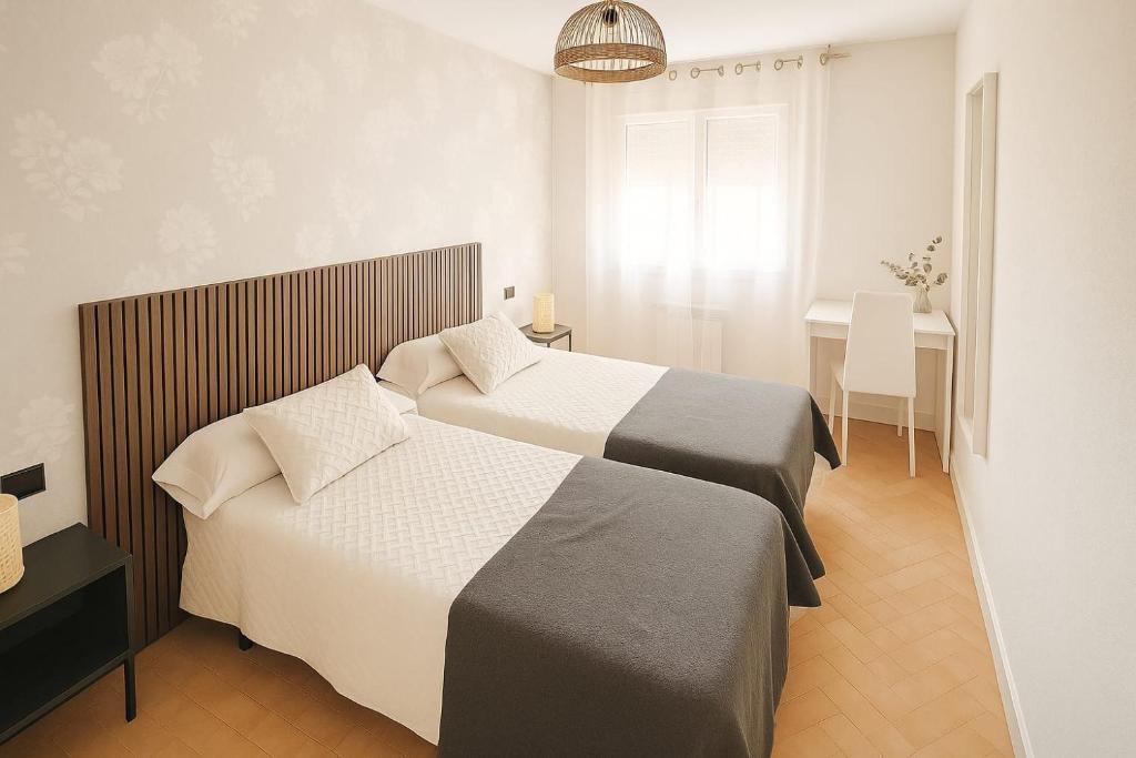 Image of Casa Aura Jacobea, pilgrim accommodation in Hornillos del Camino