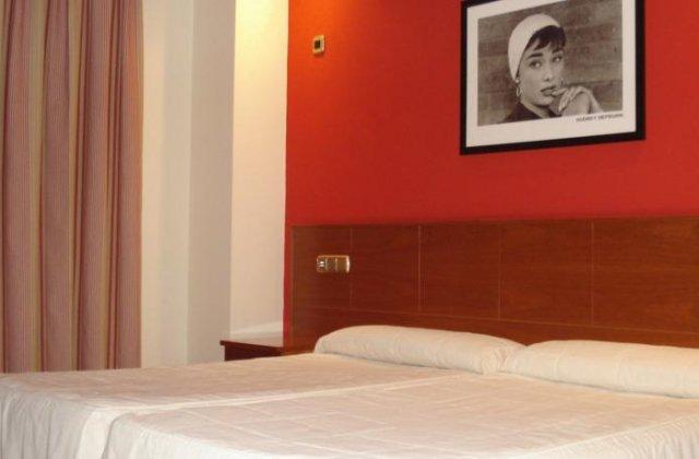 Image of Hotel El Castillo ★★★, pilgrim accommodation in Ponferrada