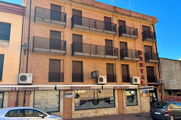 Image of DORMERO Hotel y Albergue Sahagún, pilgrim accommodation in Sahagún