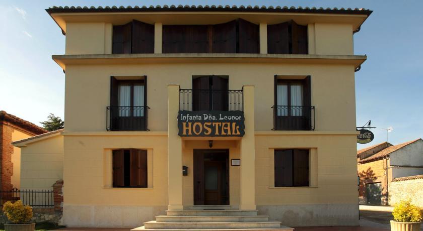 Image of Hostal Infanta Doña Leonor ★, pilgrim accommodation in Villalcázar de Sirga